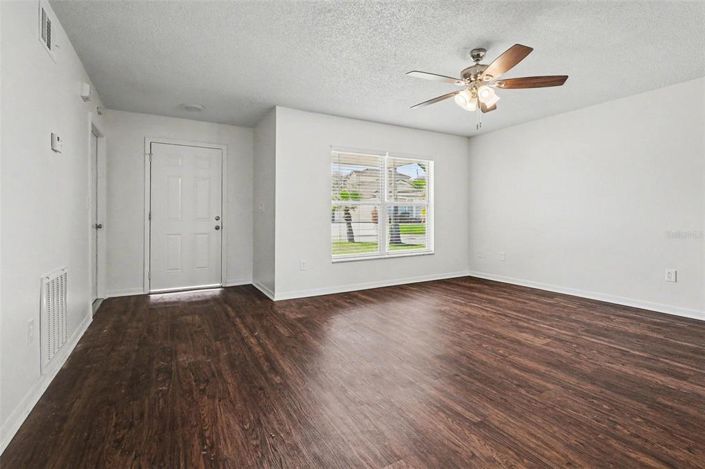 Image No.2-Maison de 3 chambres à vendre à Saint John