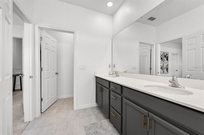 Image No.27-Maison de ville de 4 chambres à vendre à Saint John