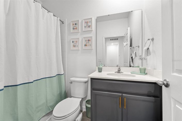 Image No.28-Maison de ville de 4 chambres à vendre à Saint John