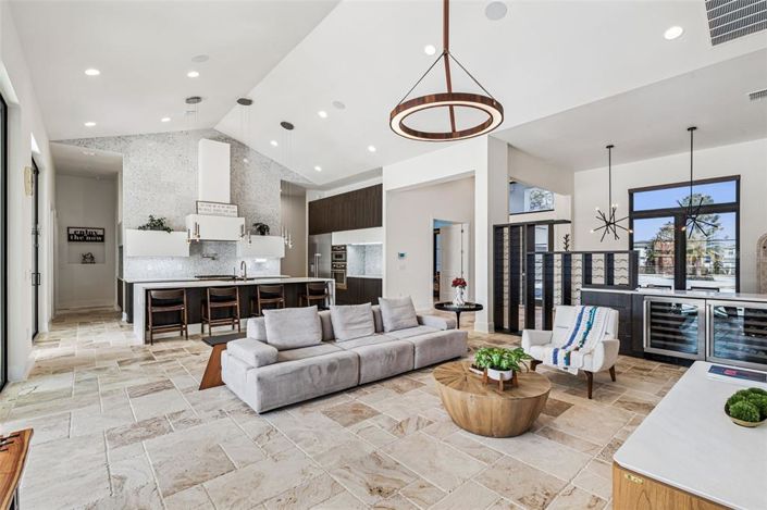 Image No.5-Maison de 4 chambres à vendre à Saint John