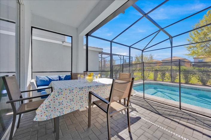 Image No.3-Maison de 5 chambres à vendre à Saint John