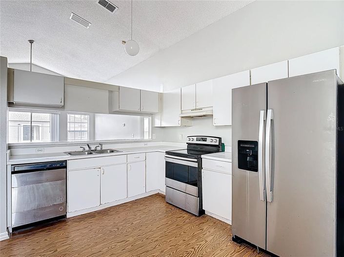 Image No.3-3 Bed House for sale