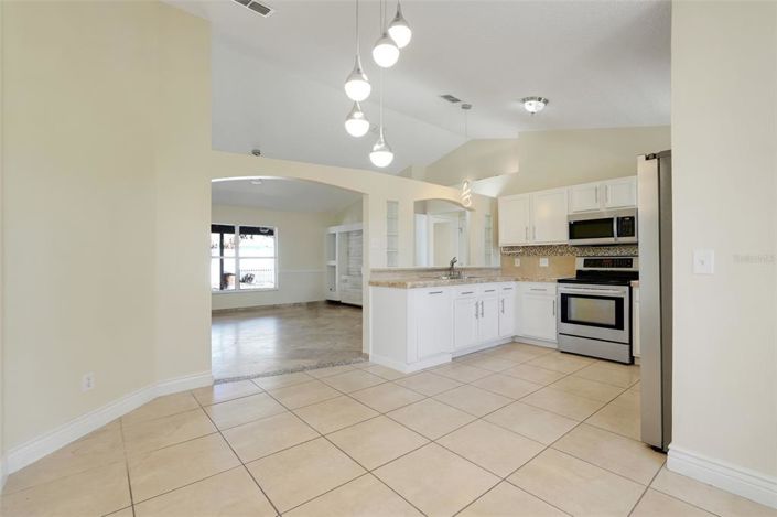 Image No.11-Maison de 4 chambres à vendre à Saint John