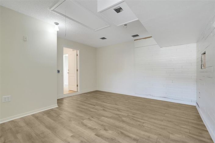 Image No.24-Maison de 4 chambres à vendre à Saint John