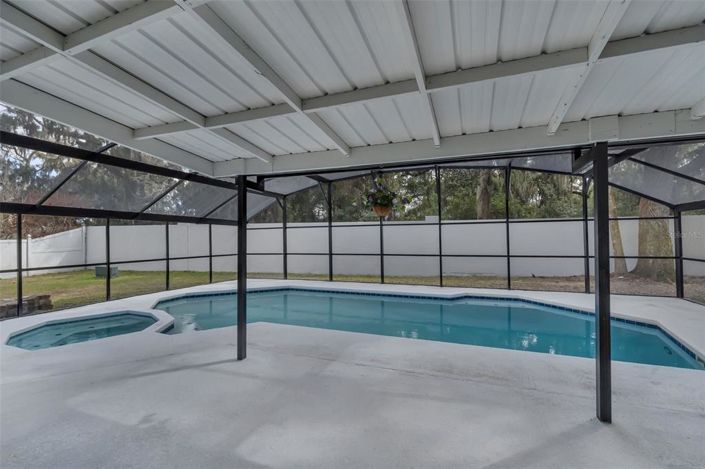 Image No.29-4 Bed House for sale