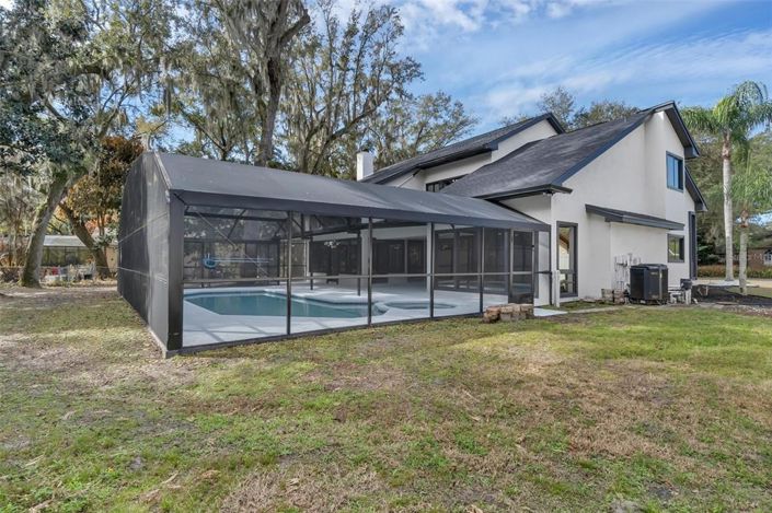 Image No.30-4 Bed House for sale