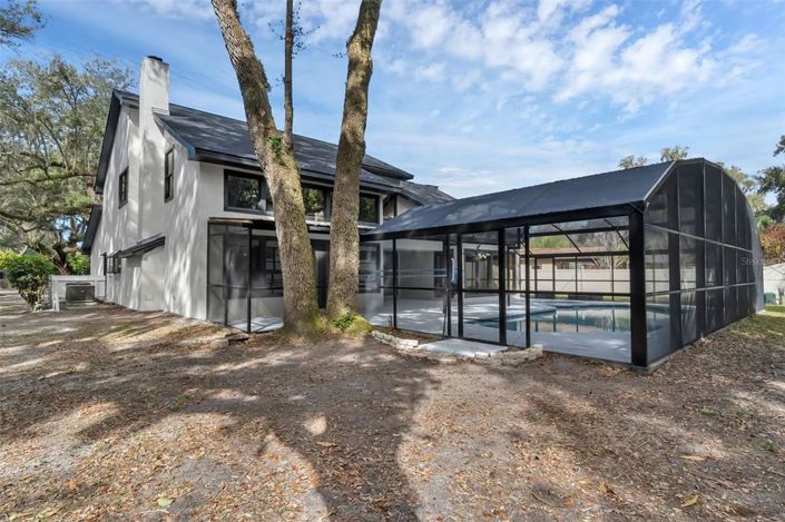 Image No.32-4 Bed House for sale