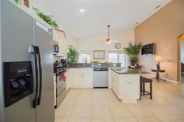 Image No.5-Maison de 5 chambres à vendre à Saint John