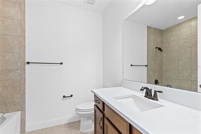 Image No.20-5 Bed House for sale