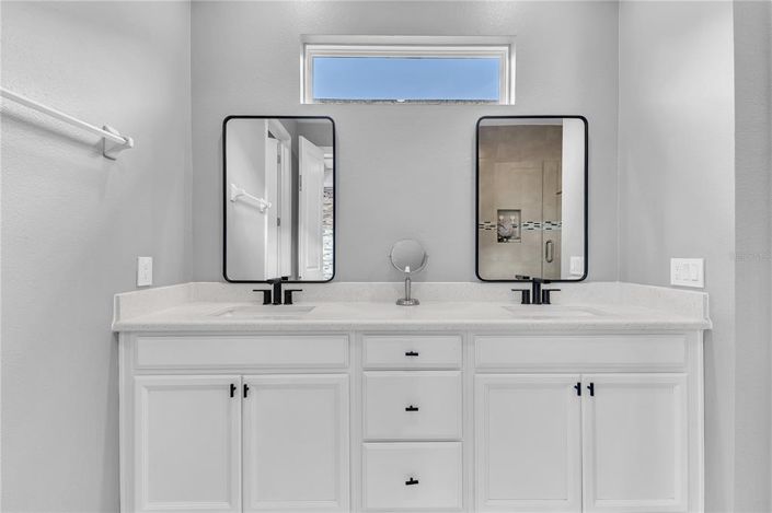 Image No.33-Maison de 5 chambres à vendre à Saint John