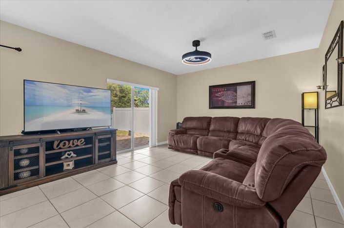 Image No.7-Maison de 3 chambres à vendre à Saint John