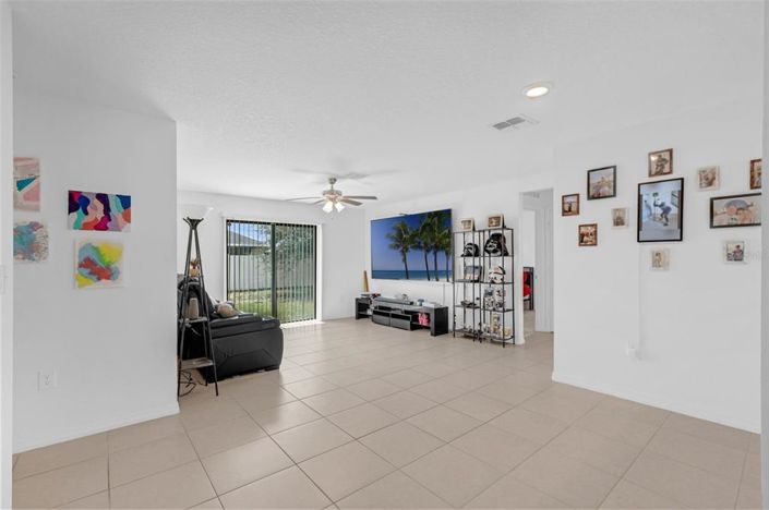 Image No.8-Maison de 3 chambres à vendre à Saint John