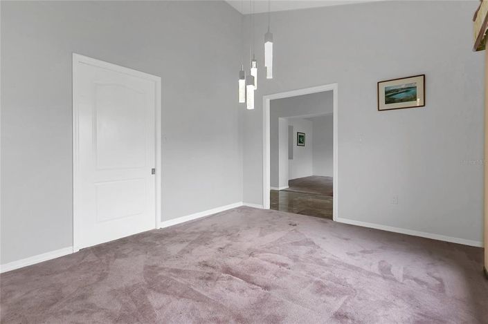 Image No.20-4 Bed House for sale