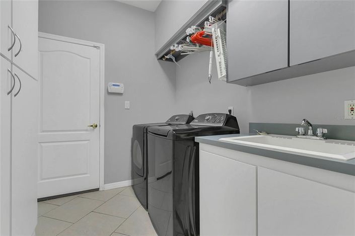 Image No.26-4 Bed House for sale