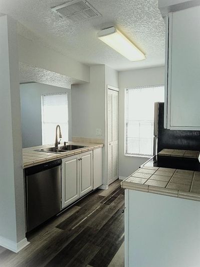 Image No.3-Appartement de 2 chambres à vendre à Saint John