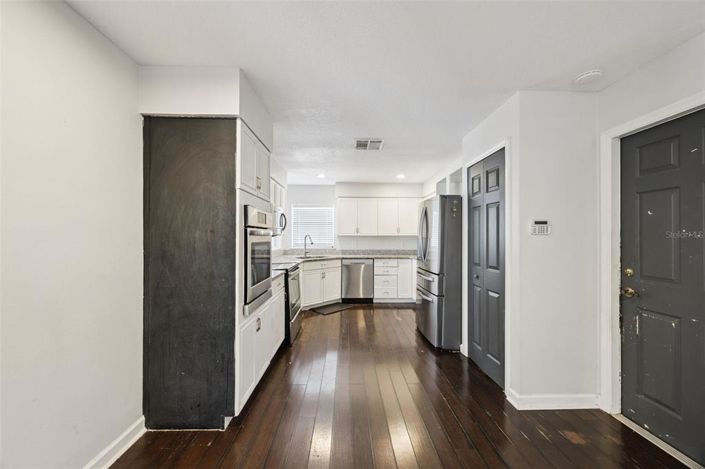 Image No.13-3 Bed House for sale