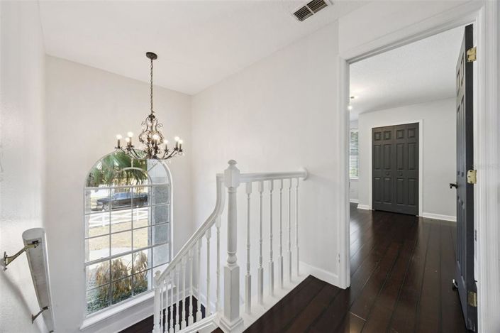 Image No.19-3 Bed House for sale