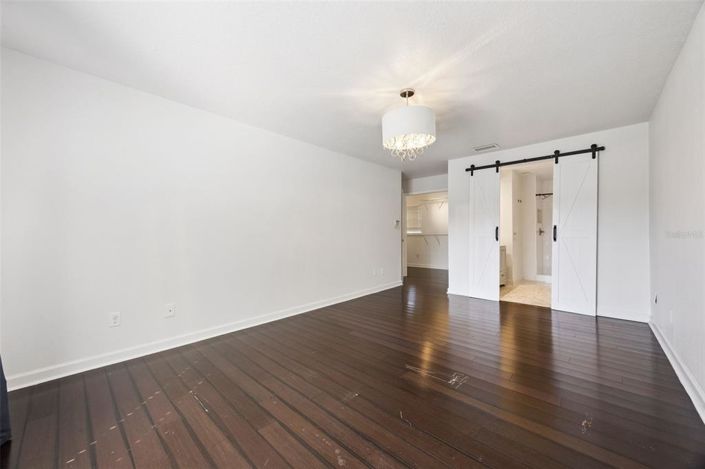 Image No.23-3 Bed House for sale