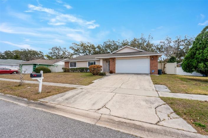 Image No.2-Maison de 4 chambres à vendre à Saint John