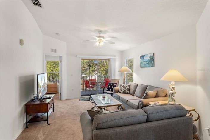 Image No.3-Appartement de 3 chambres à vendre à Saint John