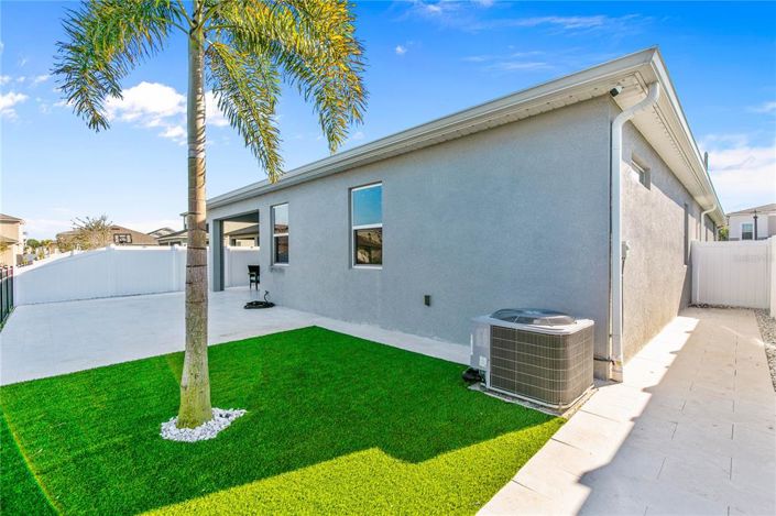 Image No.10-4 Bed House for sale