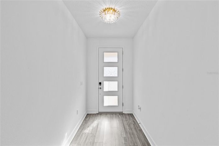 Image No.13-4 Bed House for sale