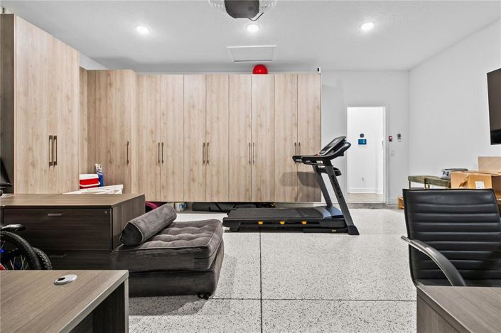 Image No.16-4 Bed House for sale