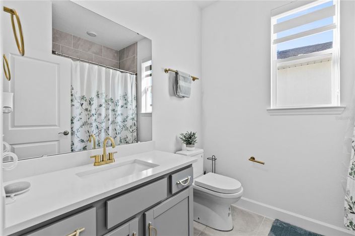 Image No.18-4 Bed House for sale