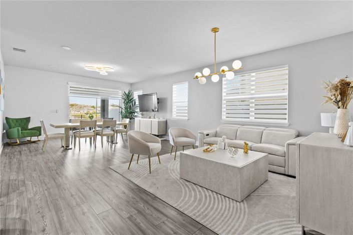 Image No.24-4 Bed House for sale