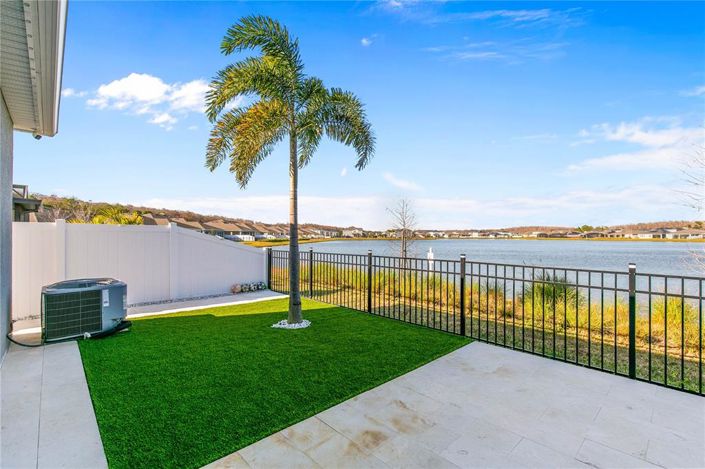 Image No.9-4 Bed House for sale