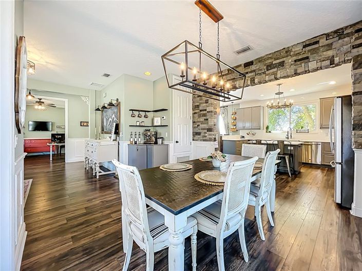 Image No.16-4 Bed House for sale