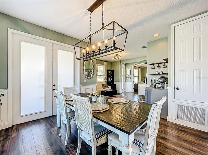 Image No.20-4 Bed House for sale