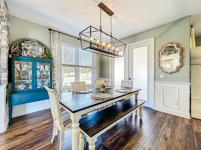 Image No.21-4 Bed House for sale