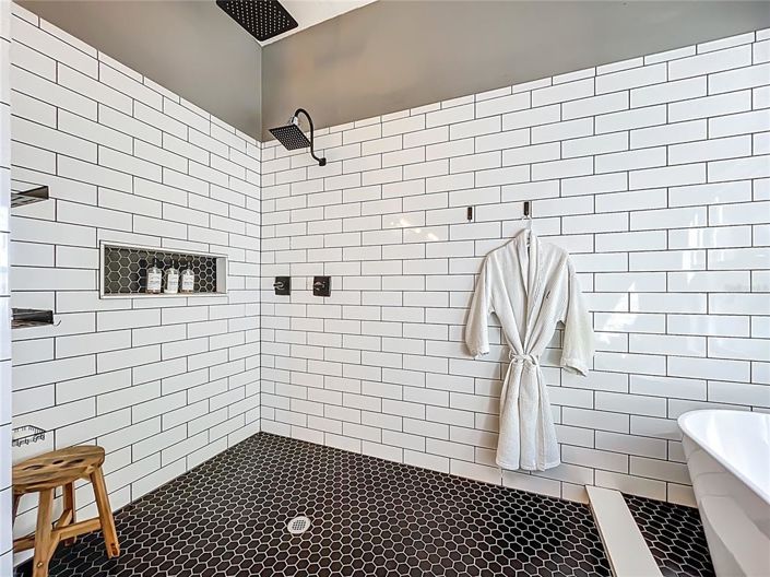 Image No.46-4 Bed House for sale