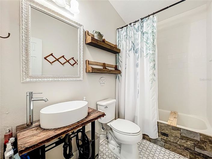 Image No.56-4 Bed House for sale