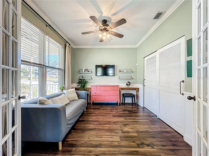 Image No.9-4 Bed House for sale