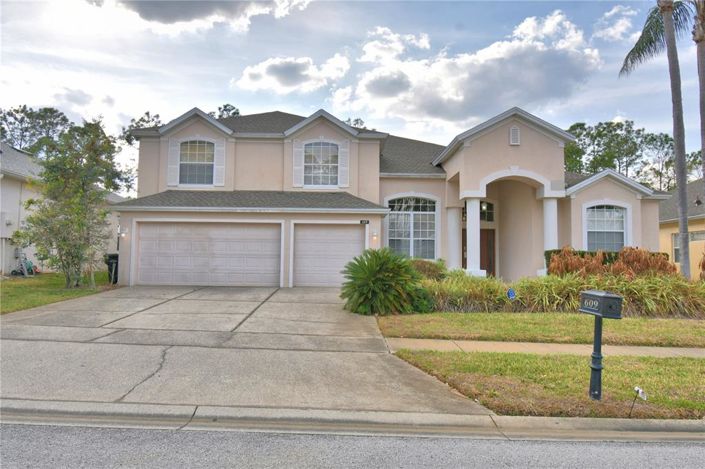 Image No.2-Maison de 5 chambres à vendre à Saint John