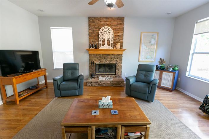 Image No.11-5 Bed House for sale