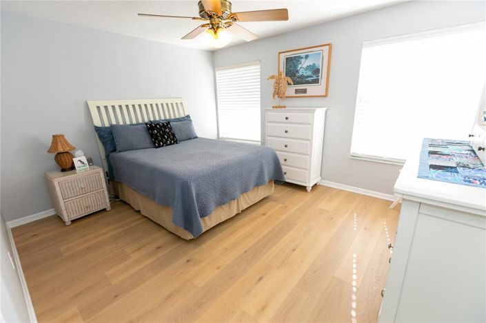 Image No.22-5 Bed House for sale