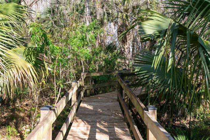 Image No.37-5 Bed House for sale