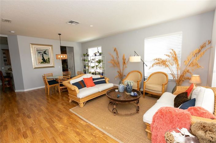 Image No.4-5 Bed House for sale