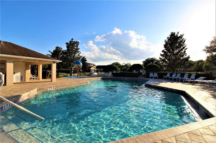 Image No.43-5 Bed House for sale