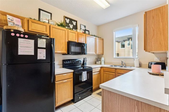 Image No.10-4 Bed Townhouse for sale