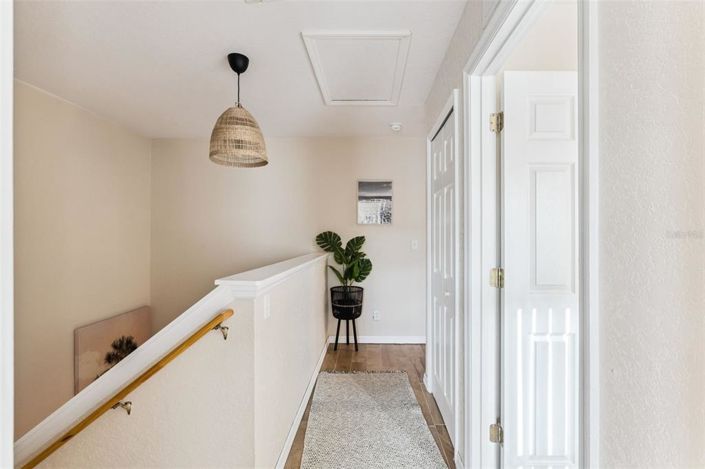 Image No.11-4 Bed Townhouse for sale