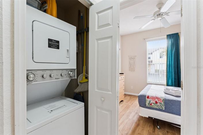 Image No.25-4 Bed Townhouse for sale