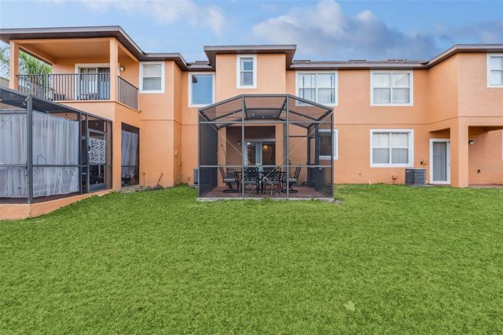 Image No.29-4 Bed Townhouse for sale