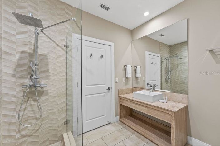 Image No.37-Maison de ville de 3 chambres à vendre à Saint John