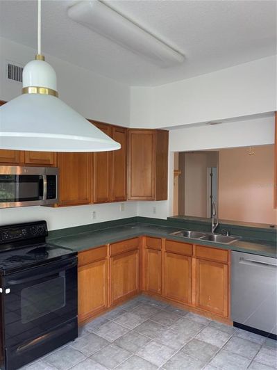 Image No.16-Maison de ville de 3 chambres à vendre à Saint John