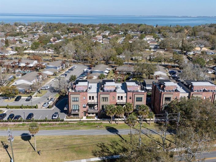 Image No.31-Maison de ville de 4 chambres à vendre à Saint John