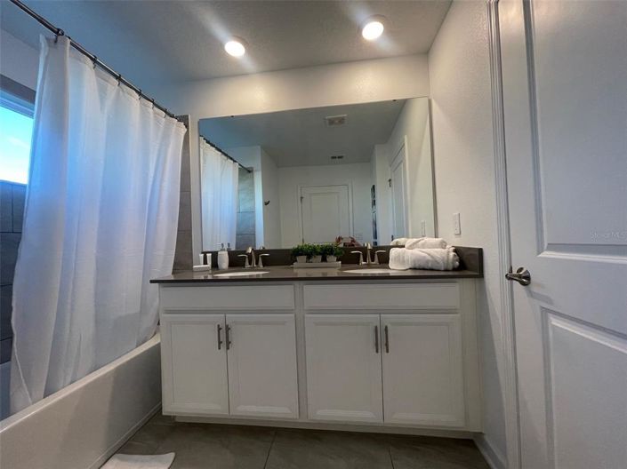 Image No.10-Maison de ville de 4 chambres à vendre à Saint John